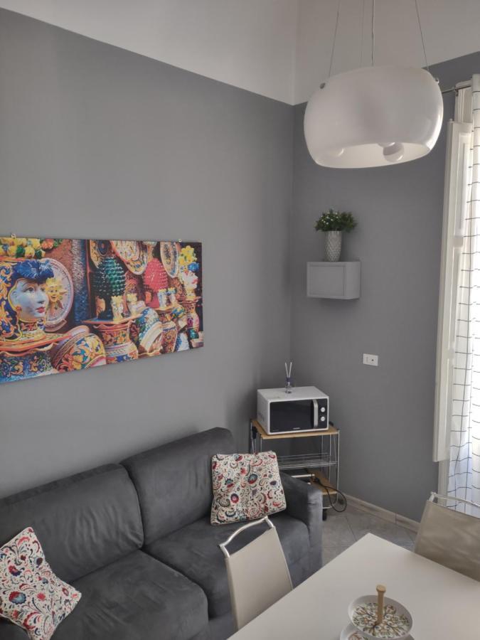 Central Apartment A Due Passi Dal Porto Palermo Exteriör bild