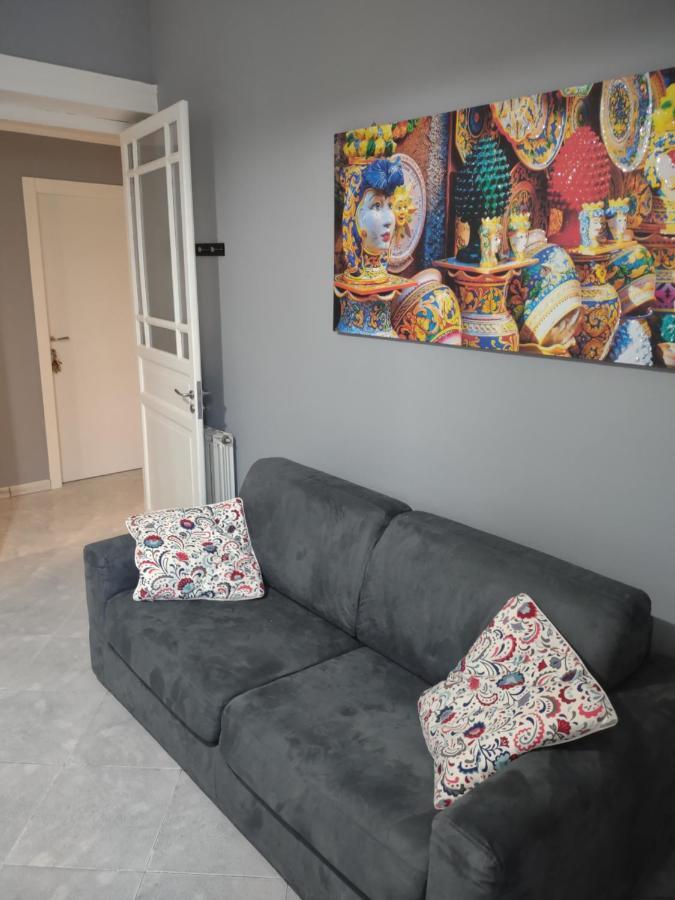 Central Apartment A Due Passi Dal Porto Palermo Exteriör bild